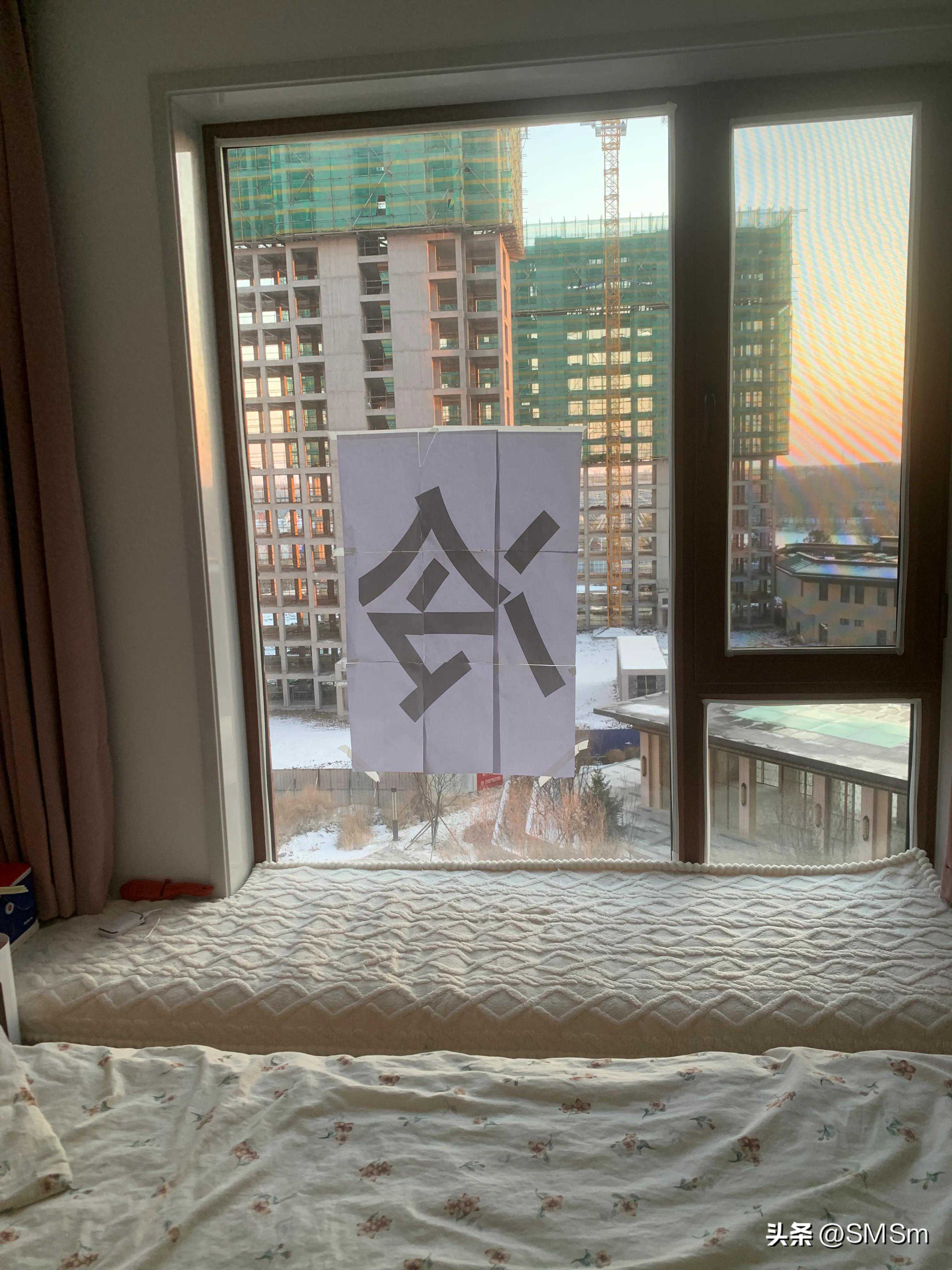 冷字贴窗引电话物业，三日内必然热？新楼盘岌岌可危