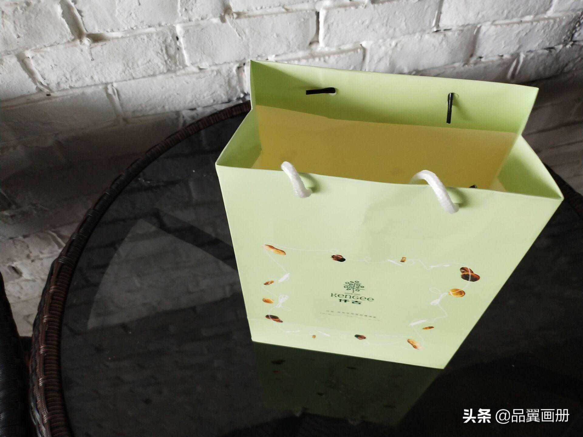 郑州手提袋设计印刷哪家好？货真价实，比的就是设计能力