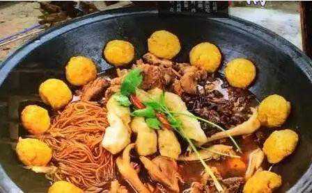 农村过去用的大铁锅，有六印有八印的，多大为一印，印是啥意思？