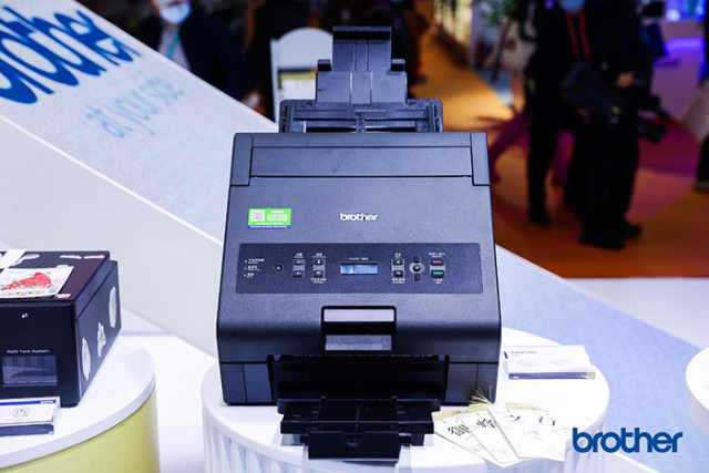 开启文印“金”色时代 兄弟烫金机HAK180售价将公布