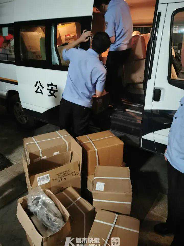 售价上千元的网红面霜，成本仅10元，而且是在公厕里灌的