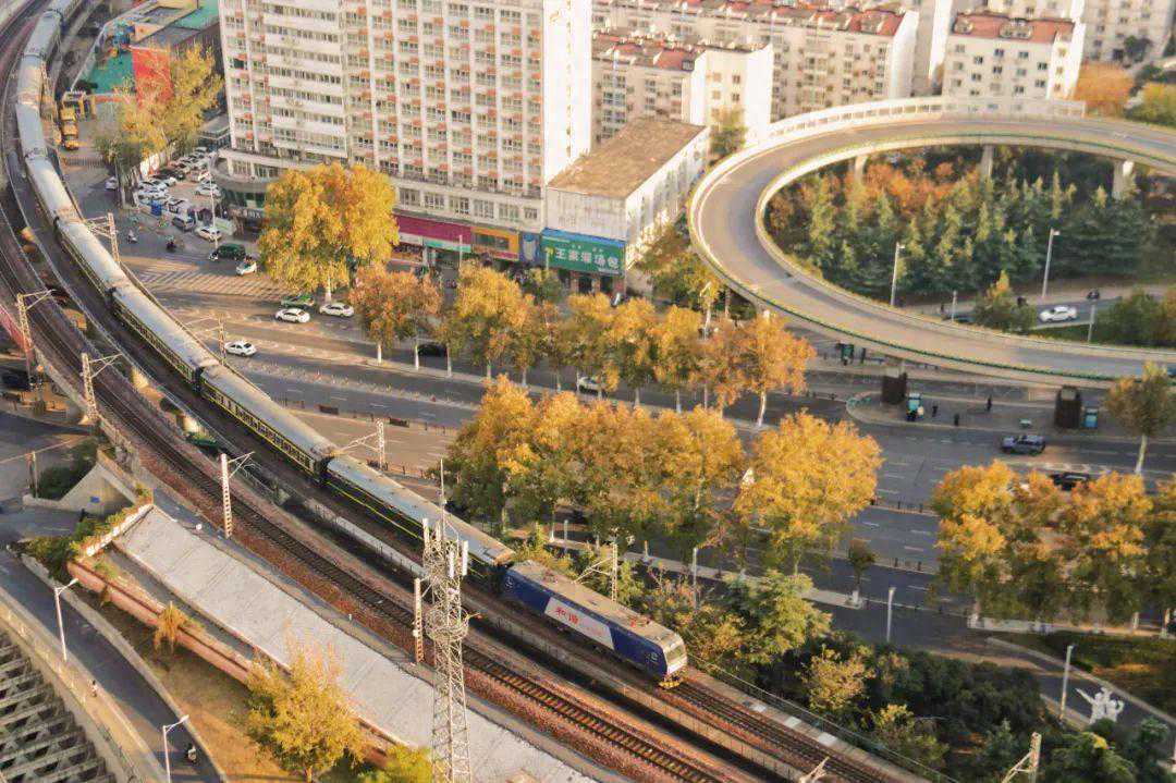 拍火车，这一组市井气十足！