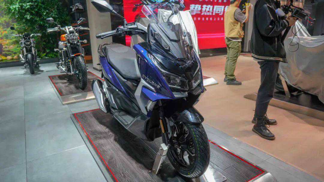 赛科龙运动踏板RT1，颜值配置都有了，就看卖什么价了！