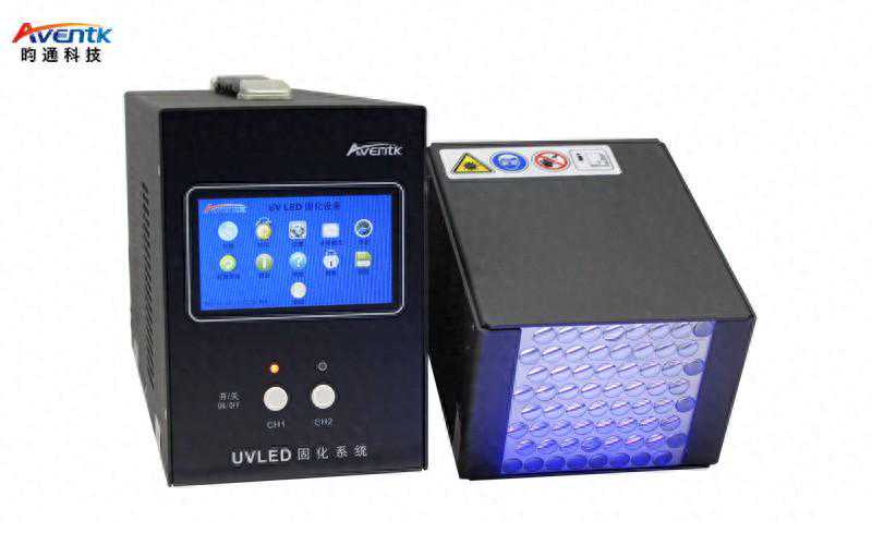 如果您在寻找光电行业用的UVLED曝光机,来昀通科技看看! 如果您在寻找光电行业用的UVLED曝光机,来昀通科技看看!