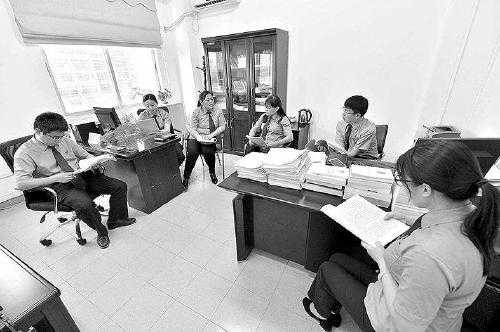 为他人当说客，共同收受好处费700万 海南省委督察室原副主任林仕左钅右其犯受贿罪获刑十一年