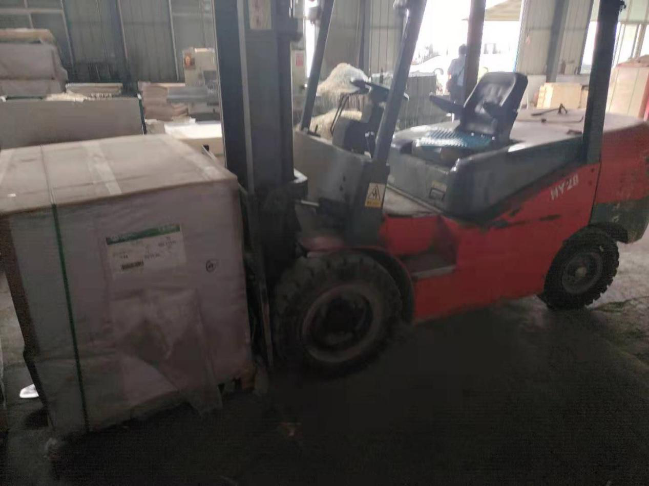 盗版书籍是从这个俩印刷厂印制的，平顶山警方一窝全端了