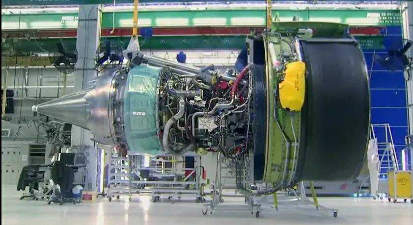 国产陶瓷基复合材料整体涡轮盘成功首飞，高性能航发量产迫在眉睫